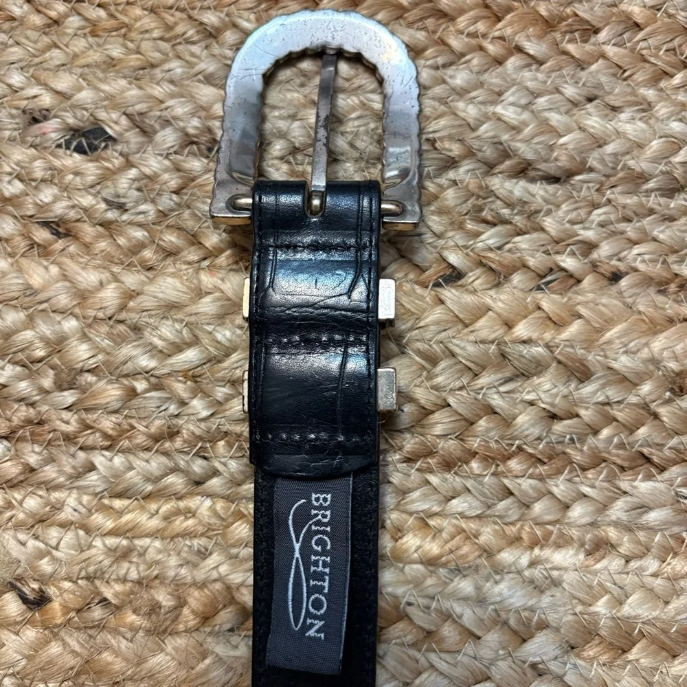 Brighton Women’s Black Embossed Belt Size ML /32 Excellent Used Condition!